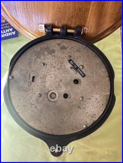 1 942 Seth Thomas Mark I Deck Clock World War II US Navy Bakelite Exterior