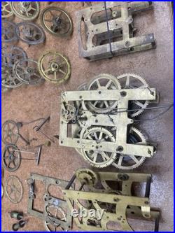 1 New Haven Seth Thomas CLOCK MOVEMENT & Old Gears, 6 Set Of Brass Plates 1 New Haven Seth Thomas CLOCK MOVEMENT & Old Gears, 6 Set Of Brass Plates