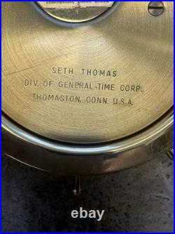2SA2 Seth Thomas Helmsman Ships Clock 1008 E537-001, Wood Stand & Key, Running