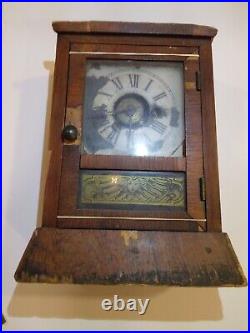 ANTIQUE SETH THOMAS 1800's KEY WIND CLOCK