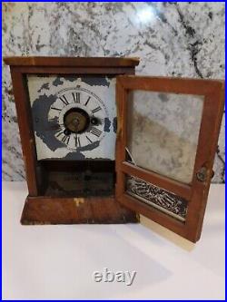 ANTIQUE SETH THOMAS 1800's KEY WIND CLOCK