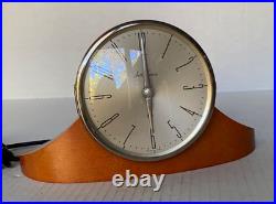 ART DECO 1940-50's WORKING Seth Thomas Wood Mantle Clock DYNAIRE 1E E022-000
