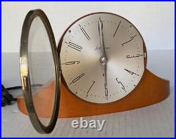 ART DECO 1940-50's WORKING Seth Thomas Wood Mantle Clock DYNAIRE 1E E022-000