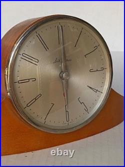 ART DECO 1940-50's WORKING Seth Thomas Wood Mantle Clock DYNAIRE 1E E022-000