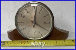 ART DECO 1940-50's WORKING Seth Thomas Wood Mantle Clock DYNAIRE 1W E022-007