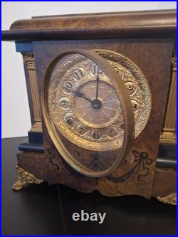 Antique SETH THOMAS Mantle Clock Cimes With Key