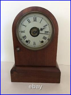 Antique Seth Thomas 8 day Shelf Clock. 1/2 hour strike withalarm