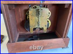 Antique Seth Thomas Adamantine Mantel Shelf 89AD Clock 1916B with key & pendulum