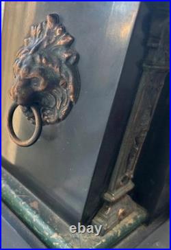 Antique Seth Thomas Adamantine Pillar Mantle Clock marbled Green lions head runs