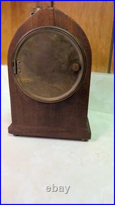 Antique Seth Thomas Beehive Wooden Mechanical Mantle/Desk Clock Antique Seth Thomas Beehive Wooden Mechanical Mantle/Desk Clock