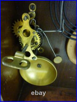 Antique Seth Thomas Clock Co Mantle Clock With Key & Pendulum