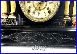 Antique Seth Thomas Four Pillar Loin Head Mantel Clock Hourly Strike Half Hour