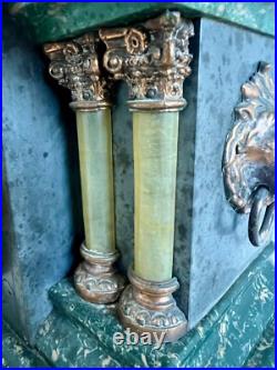 Antique Seth Thomas Four Pillar Pendulum Mantle Wined-Up Clock