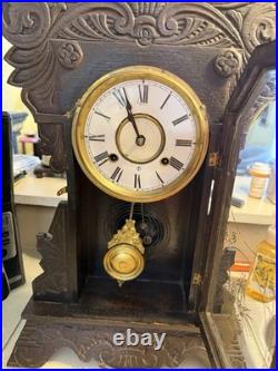 Antique Seth Thomas Gingerbread or kitchen shelf, Mantle clock