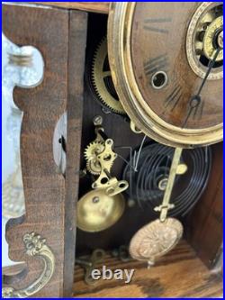 Antique Seth Thomas Mantel Clock with Carved Design