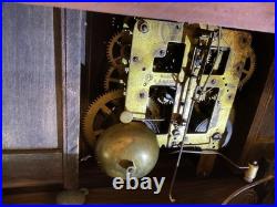 Antique Seth Thomas Mantle Clock 89C Works with Key Minute Hand & Cabinet Damage