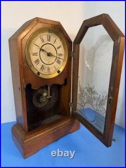 Antique Seth Thomas Omaha mantel clock, produced in the late 19th century