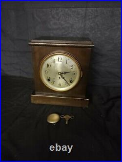 Antique Seth Thomas Parlor Kitchen Mantle Clock with chime Works
