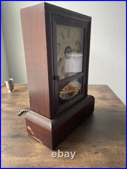 Antique Seth Thomas Parlor Mantle Clock Striking