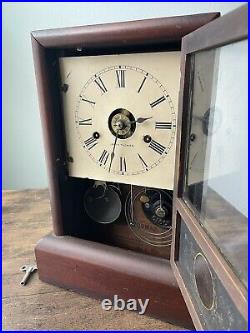 Antique Seth Thomas Parlor Mantle Clock Striking