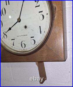 Antique Seth Thomas Wall/ Gallery Clock With Pendulum & Key Working 16 Square