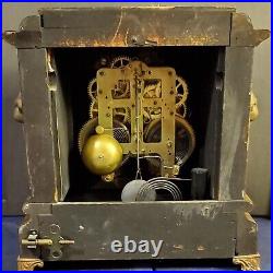 Beautiful 1890's antique Seth Thomas adamantine mantle clock