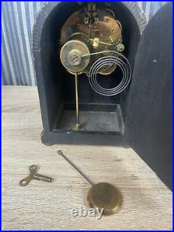 Petite Beautiful Mahogany Seth Thomas beehive mantel clock With Key And Pendulum