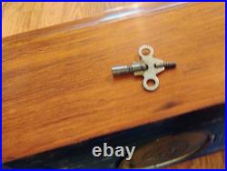 Seth Thomas Adamantine Mantel Clock adamantine finish 19th-20th century pillars