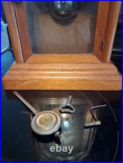 Seth Thomas Antique 30hr clock 1880s Excellent condition cabinet