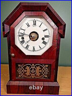 Seth Thomas Antique Cottage Or Shelf Clock With Freemasons Insignia On Glass