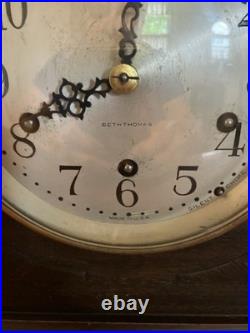 Seth Thomas Brown Wood Mahogany Analog Mantel Clock Dated 1934 With2 Keys & Chimes