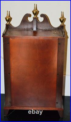 Seth Thomas Miniature Pillar & Scroll Tradition Clock ca. 1950 8 Day NICE
