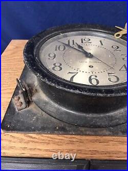 Seth Thomas Naval Type ship clock made in USA Working Condition
