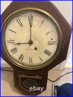 Seth Thomas Wall Clock Untested No Key