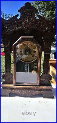 Seth thomas mantle clock antique