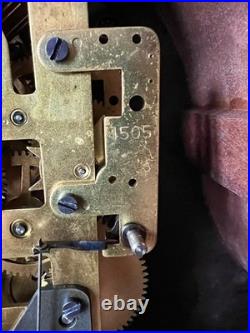 Vintage 1940's Seth Thomas 4500 8 Day Mechanical Tambour Wooden Mantle Clock