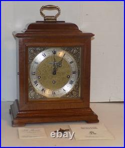Vintage- SETH THOMAS Wind Up Wood Mantel Clock With Key A403-002 7903