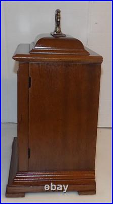 Vintage- SETH THOMAS Wind Up Wood Mantel Clock With Key A403-002 7903