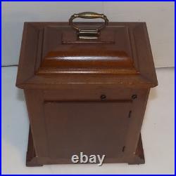 Vintage- SETH THOMAS Wind Up Wood Mantel Clock With Key A403-002 7903