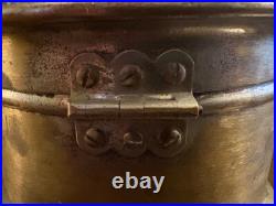 Vintage Seth Thomas Maritime Clock with Key. Bell Strikes, Winds up, Works Great