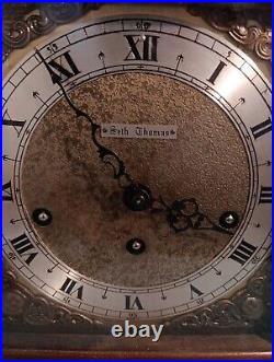 Vintage Seth Thomas Wind Up Antique Wood Mantel Clock With Key 9LBS 14.9OZ