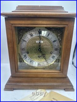 Vintage Wind-Up Antique Wooden Mantel Clock with Key Seth ThomasA403- 001 8003