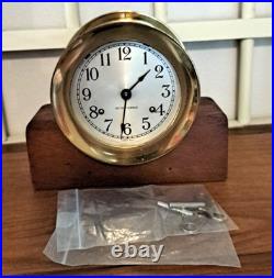 Vtg Seth Thomas Corsair E537-000 Brass Ship Clock Wood Base WORKS & HAS 2 KEYS